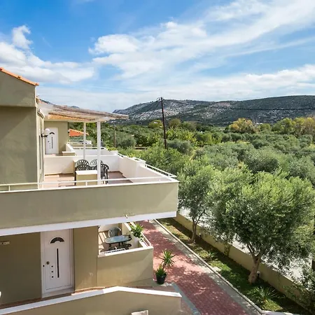 Kapahi Magic Hotel Apartments Potos Exterior photo
