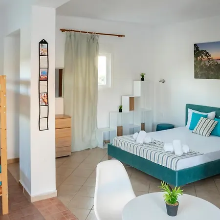 Kapahi Magic Hotel Apartments Potos Exterior photo
